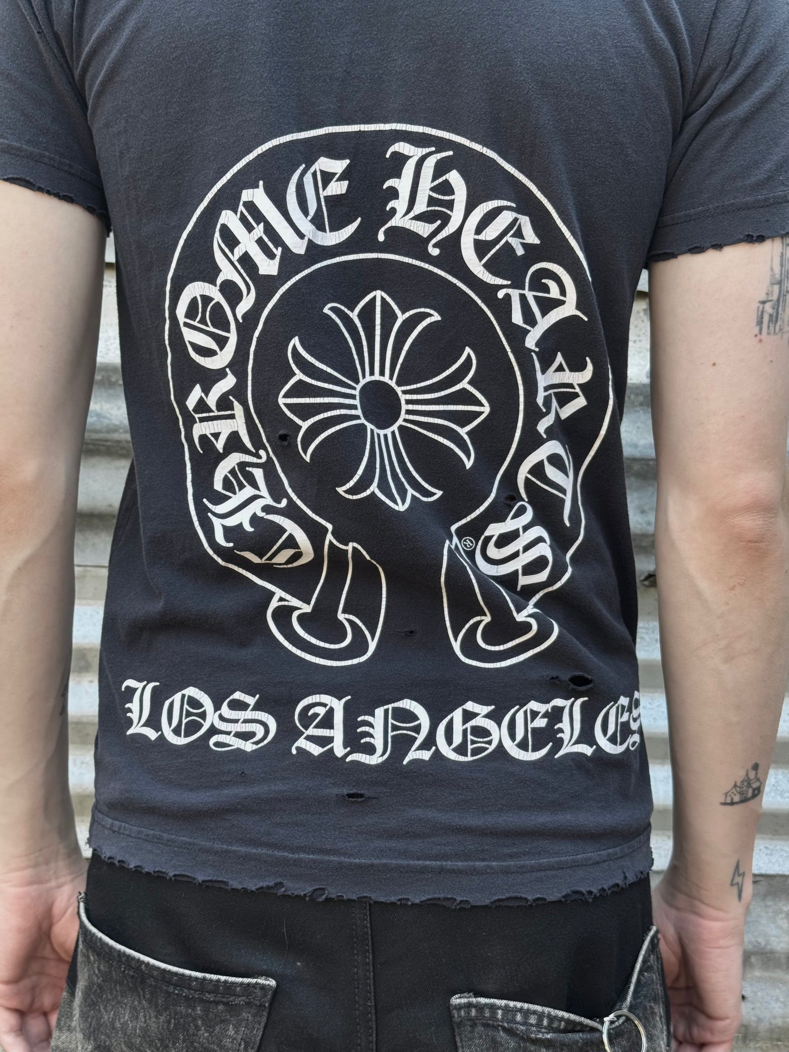 2000S CHROME HEARTS CITY LA DISTRESSED TEE