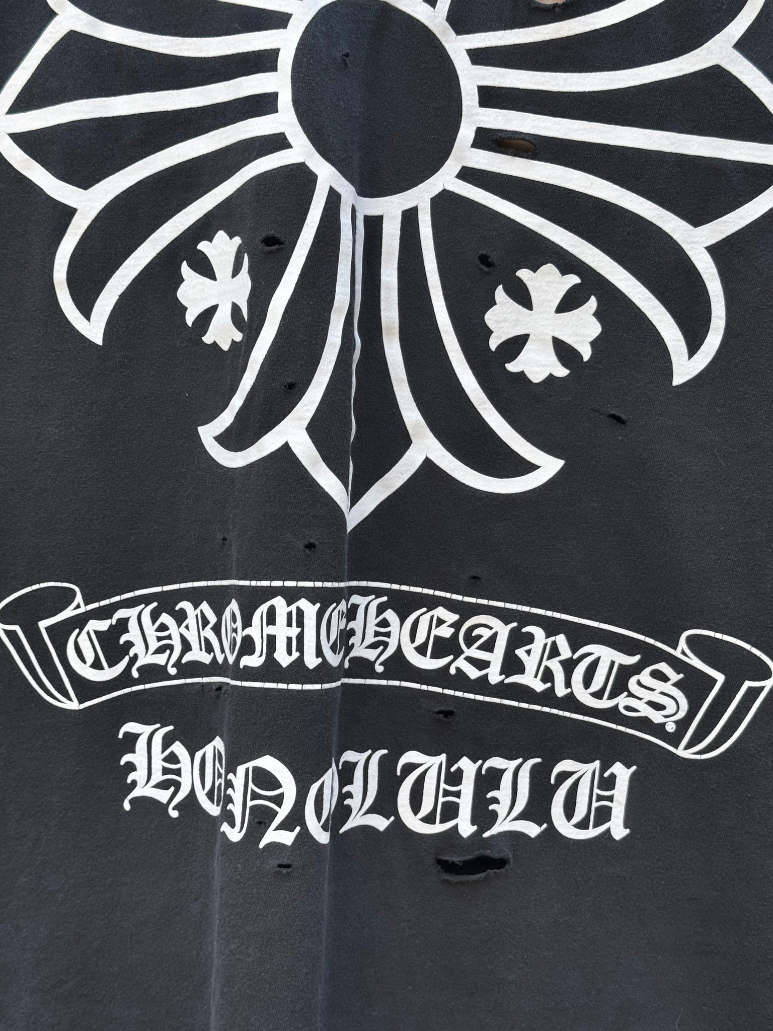2000S CHROME HEARTS 'HONOLULU' DISTRESSED TEE