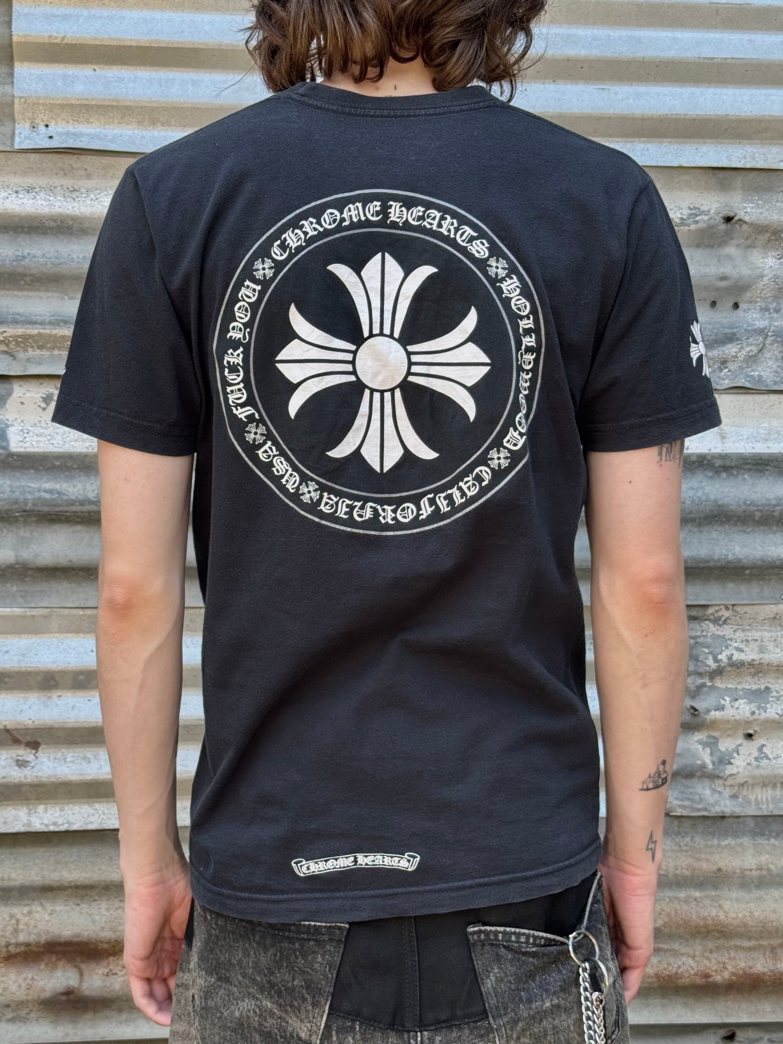 2000S CHROME HEARTS CROSS TEE