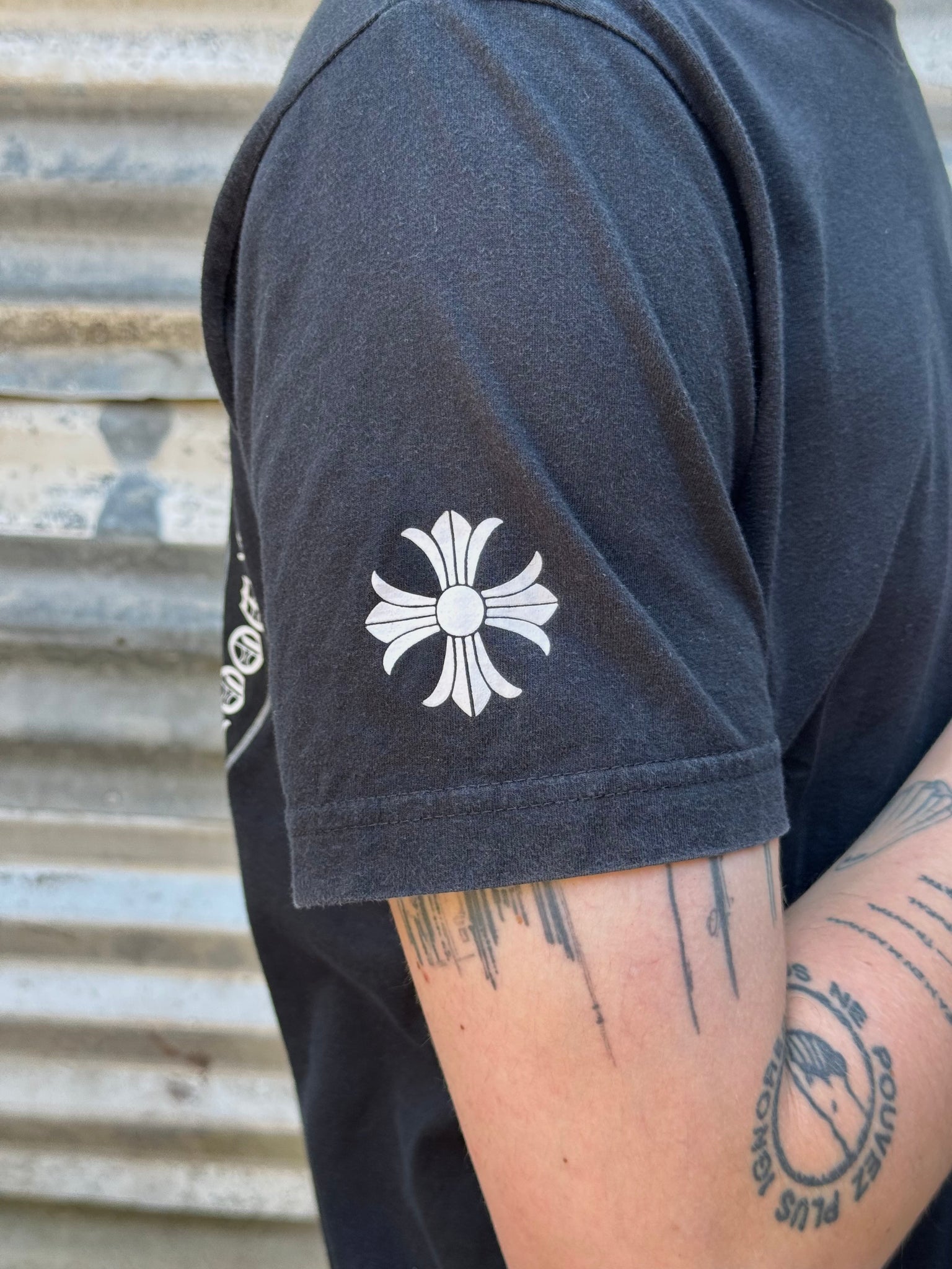 2000S CHROME HEARTS CROSS TEE