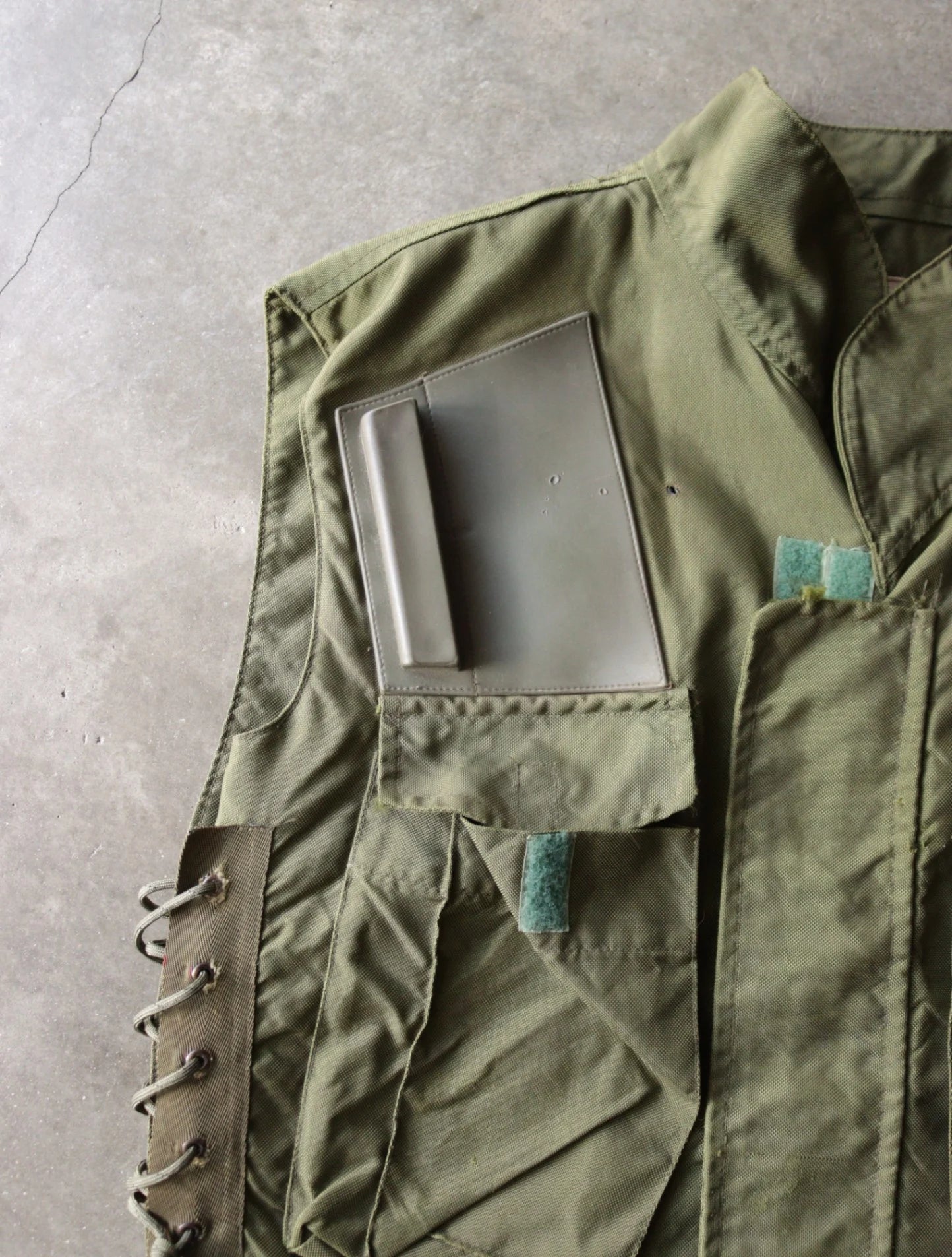 2000S MILITARY VEST