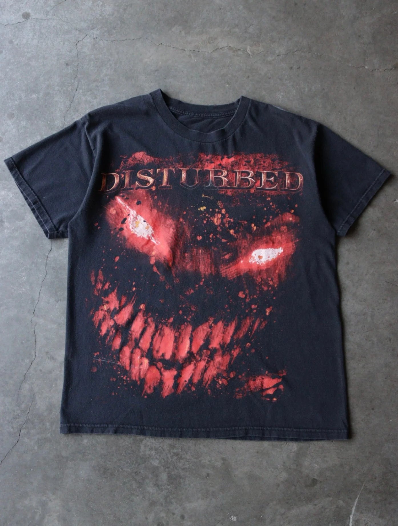 2000S DISTURBED BAND TEE