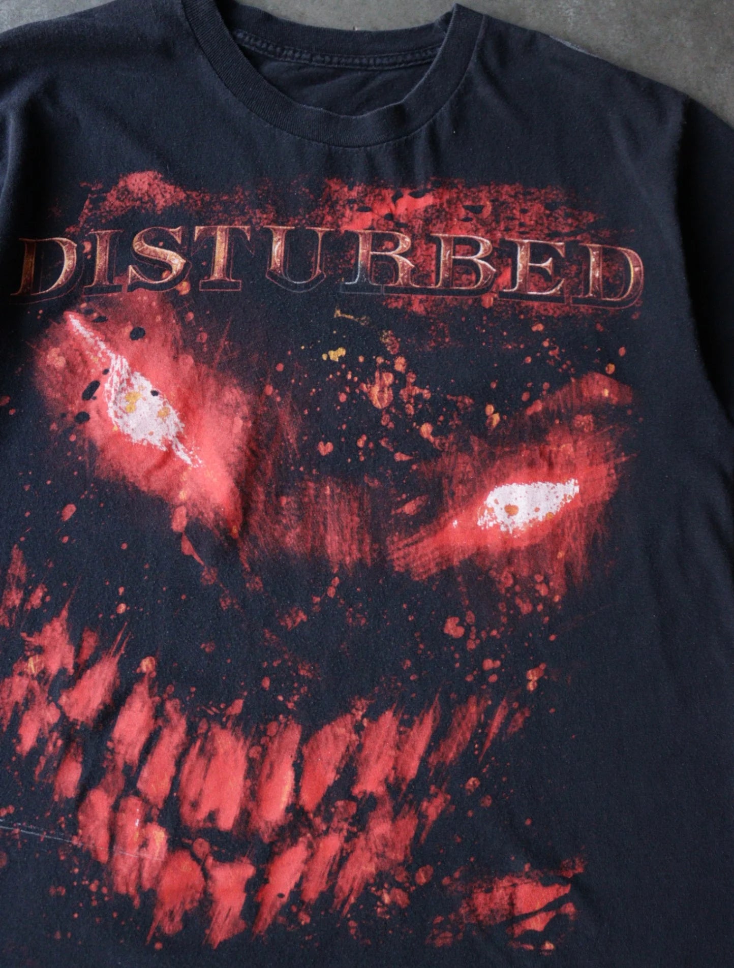 2000S DISTURBED BAND TEE