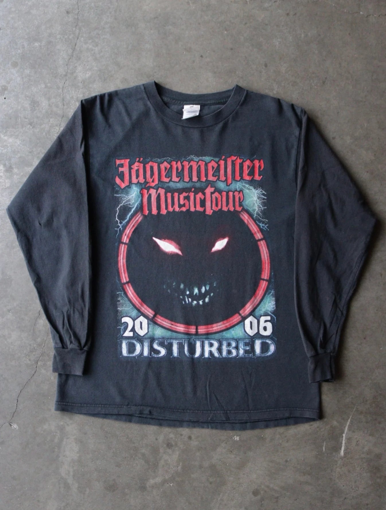 2000S DISTURBED BAND TEE