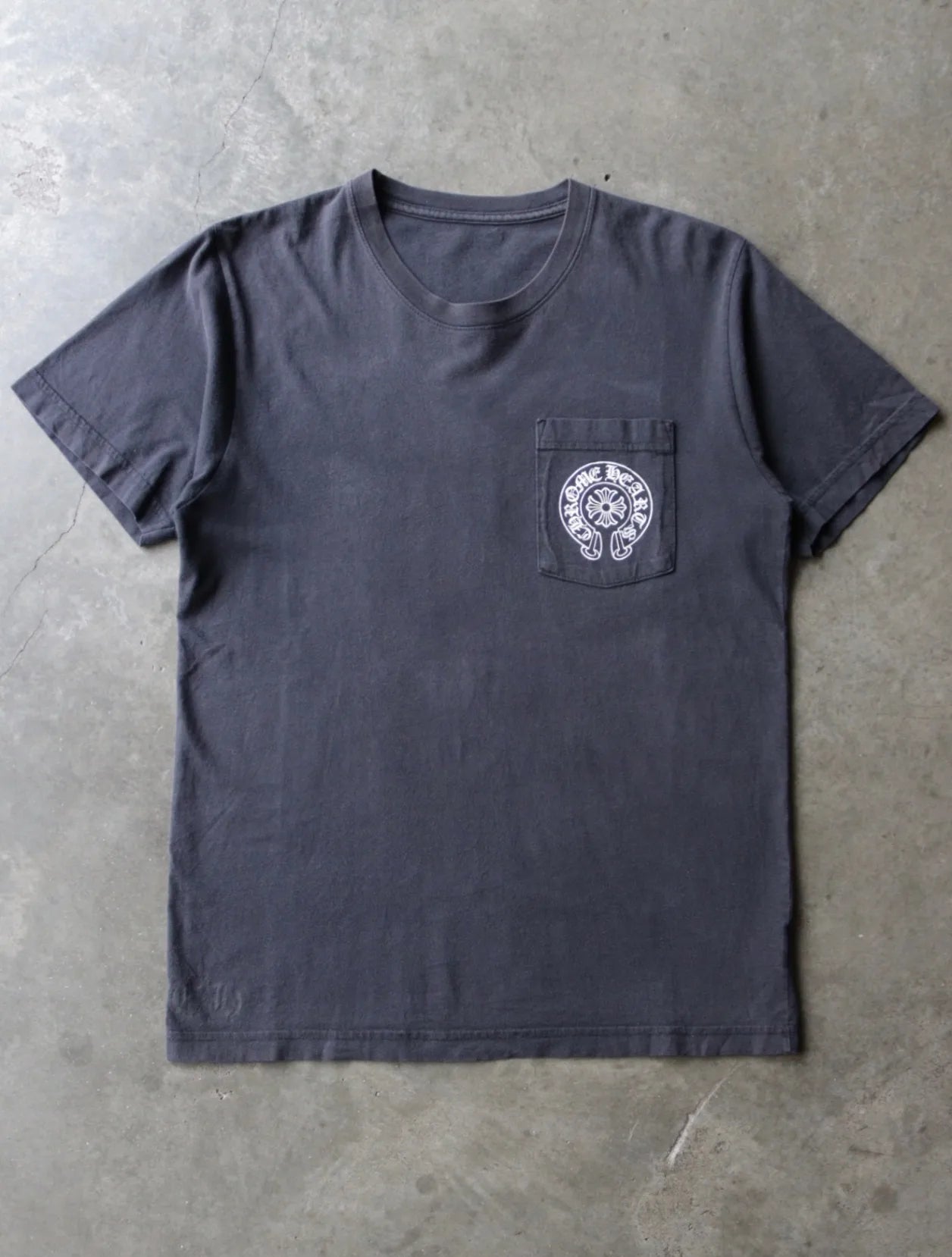 old chrome hearts faded t shirts