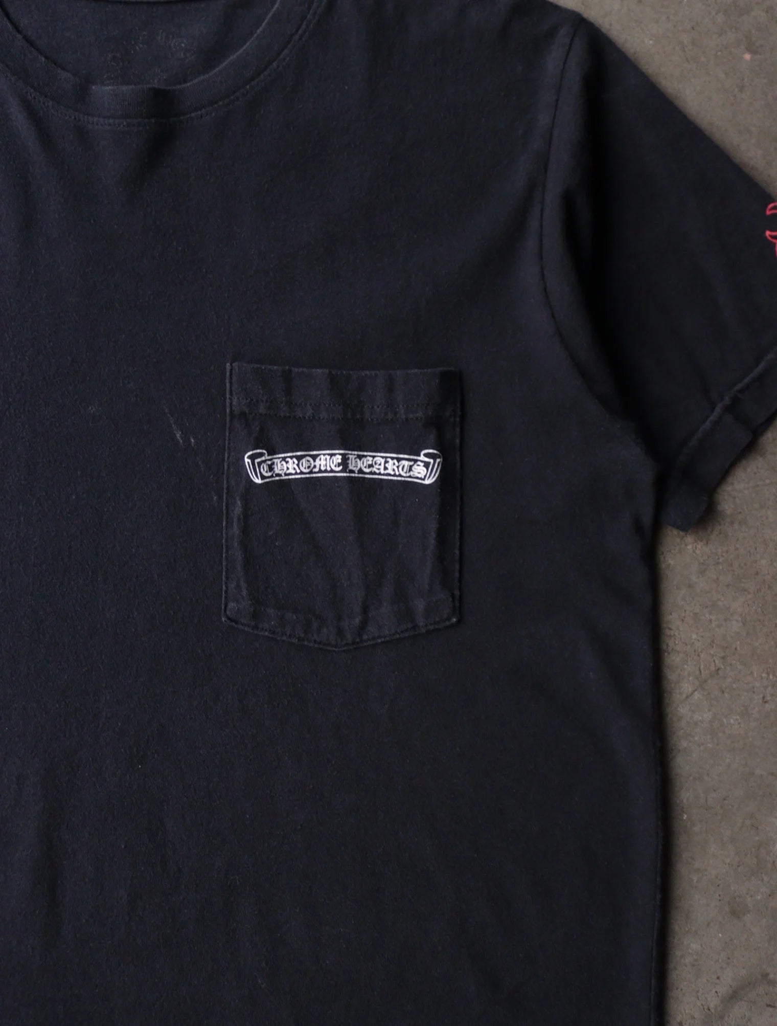 2000S RED CROSS CHROME TEE