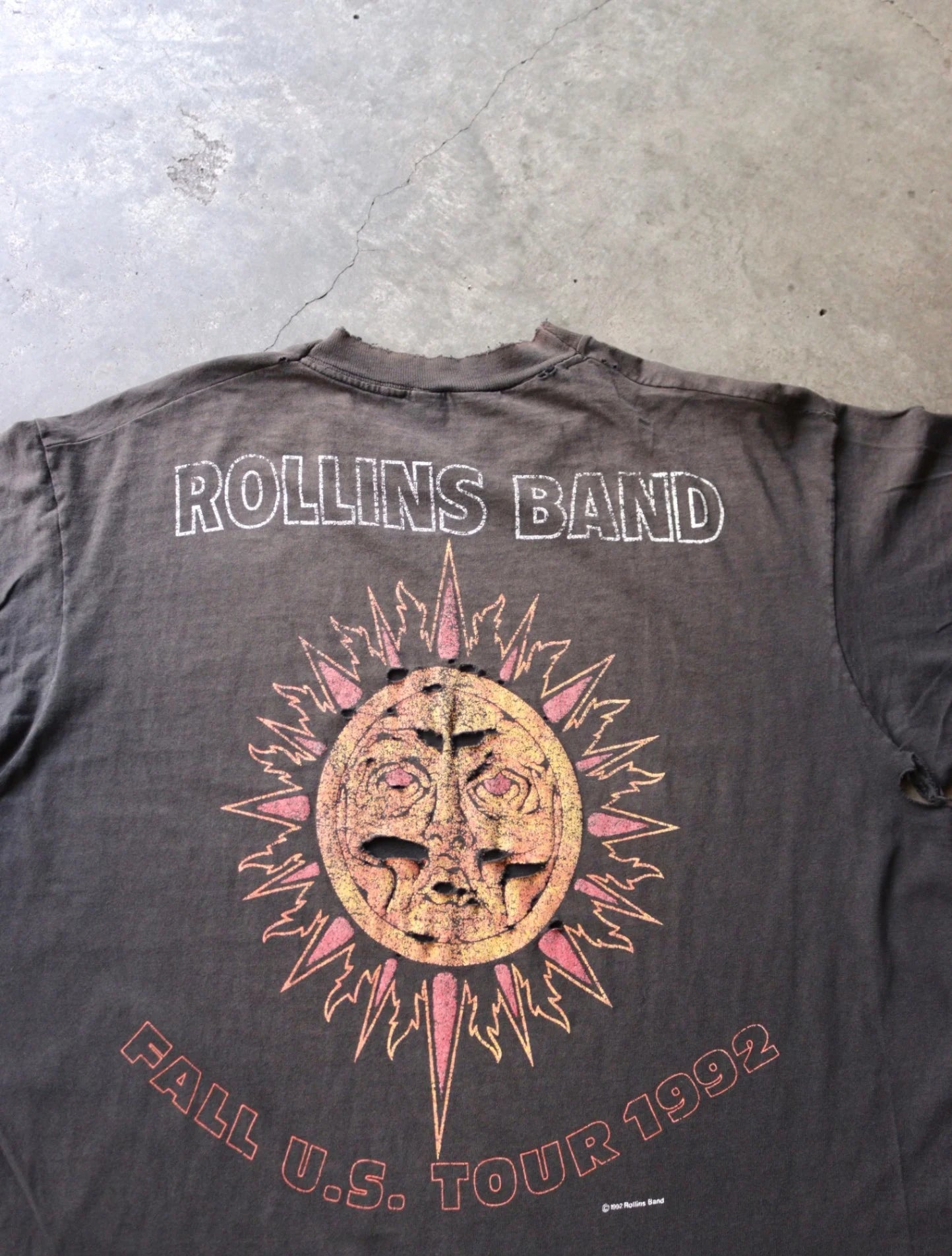 1990S FADED DISTRESSED ROLLINS BAND SILENCE SUCKS TEE
