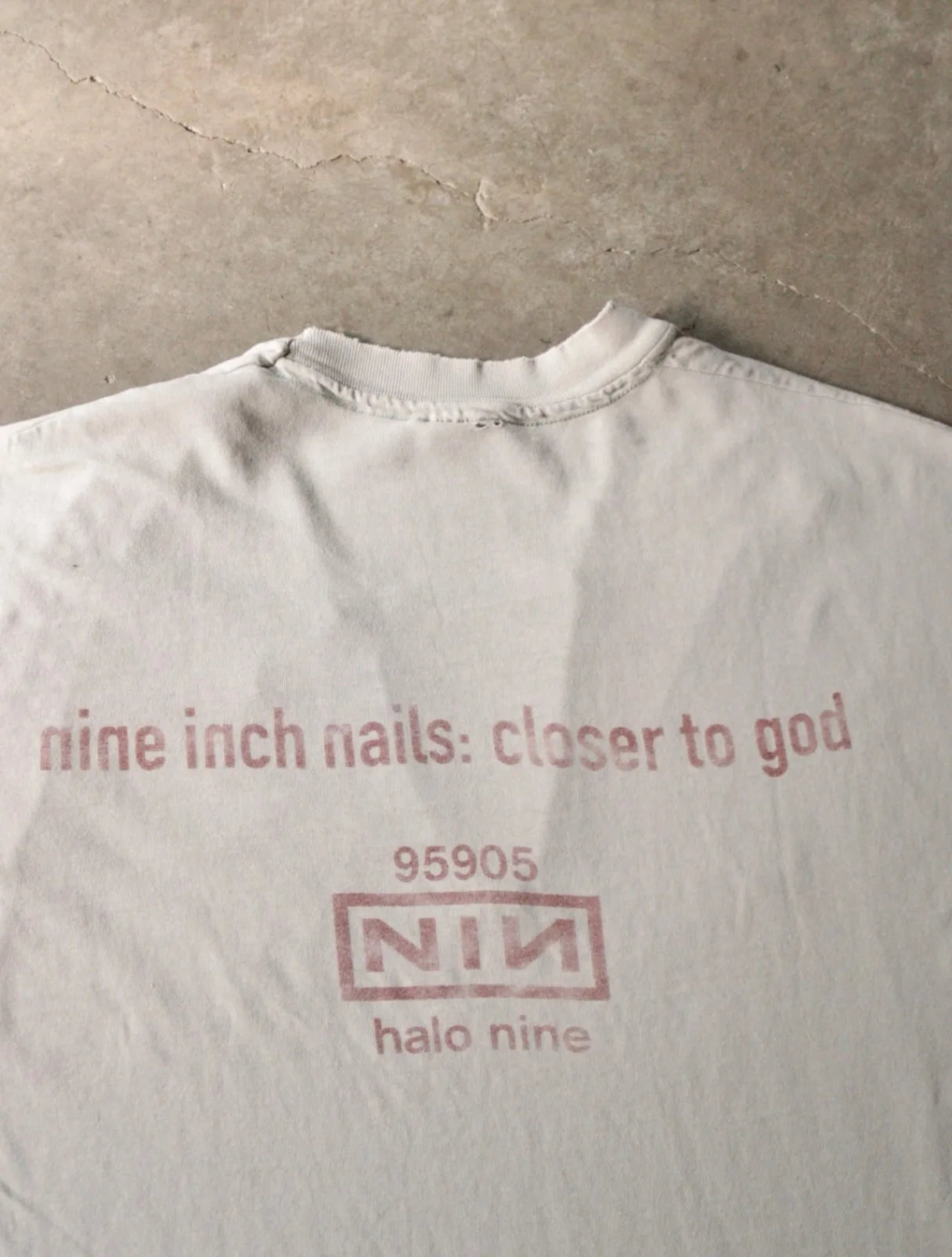 2000S NINE INCH NAILS DISTRESSED BAND TEE