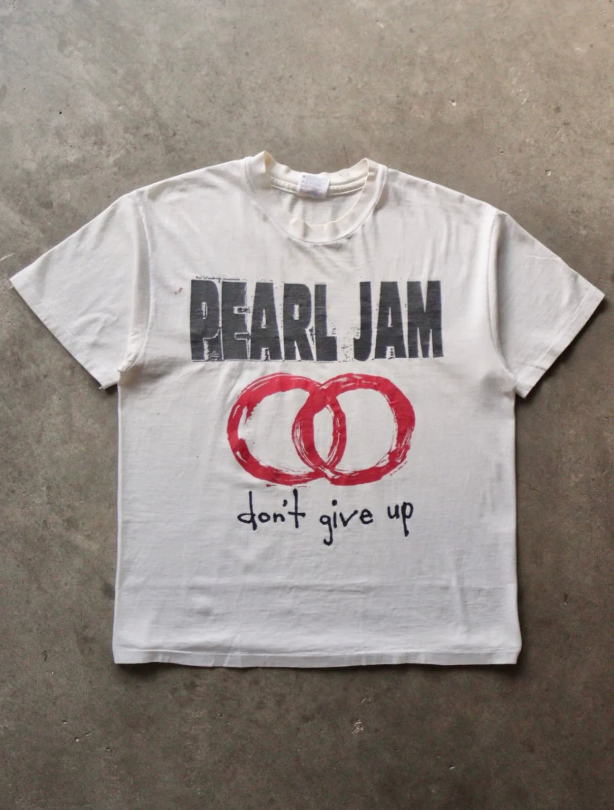 2000S PEARL JAM BAND TEE