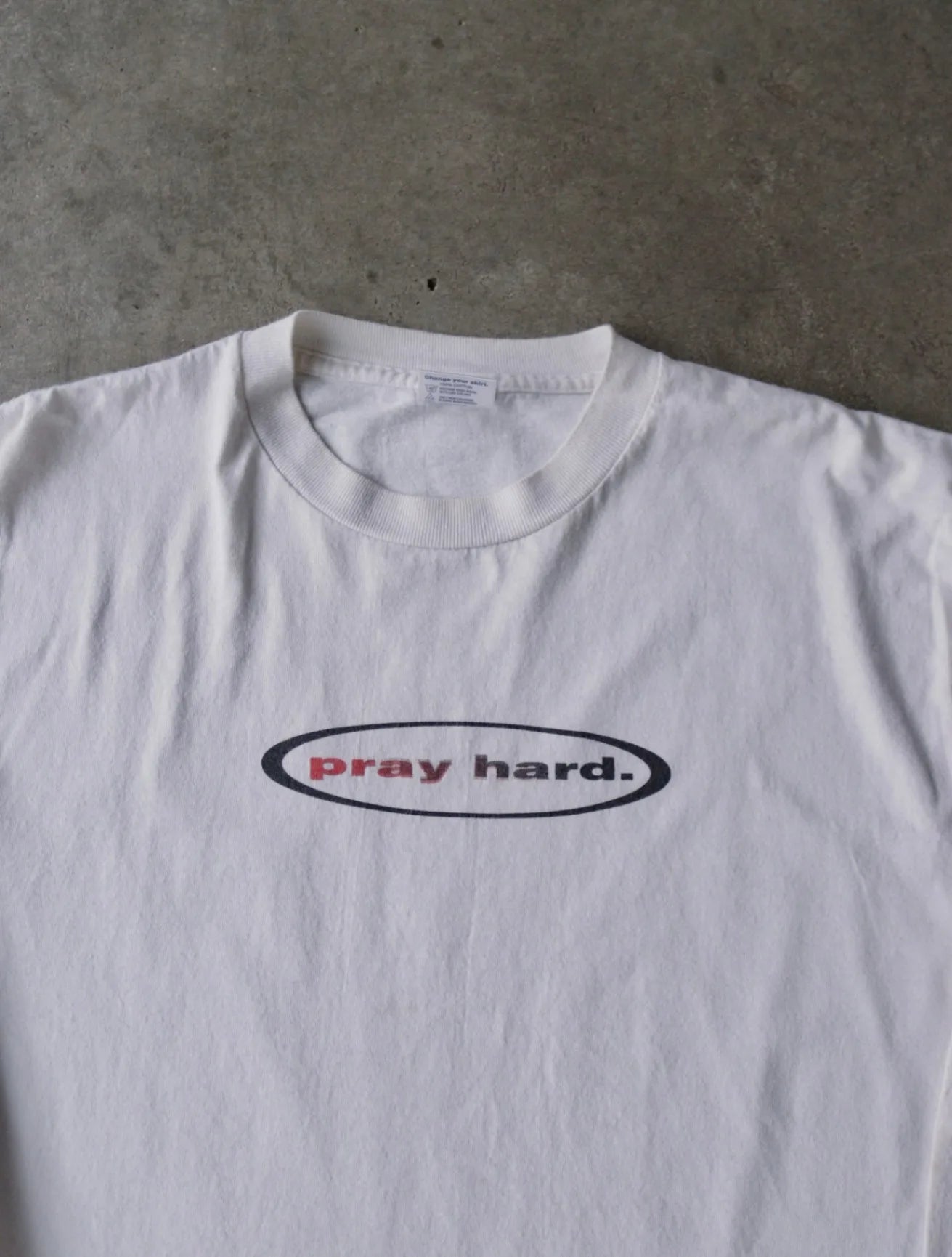 2000S PRAY HARD L/S TEE