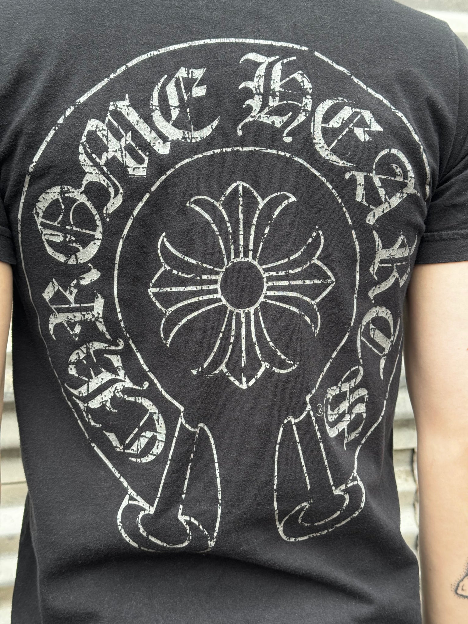 2000S CHROME HEARTS HORSESHOE TEE