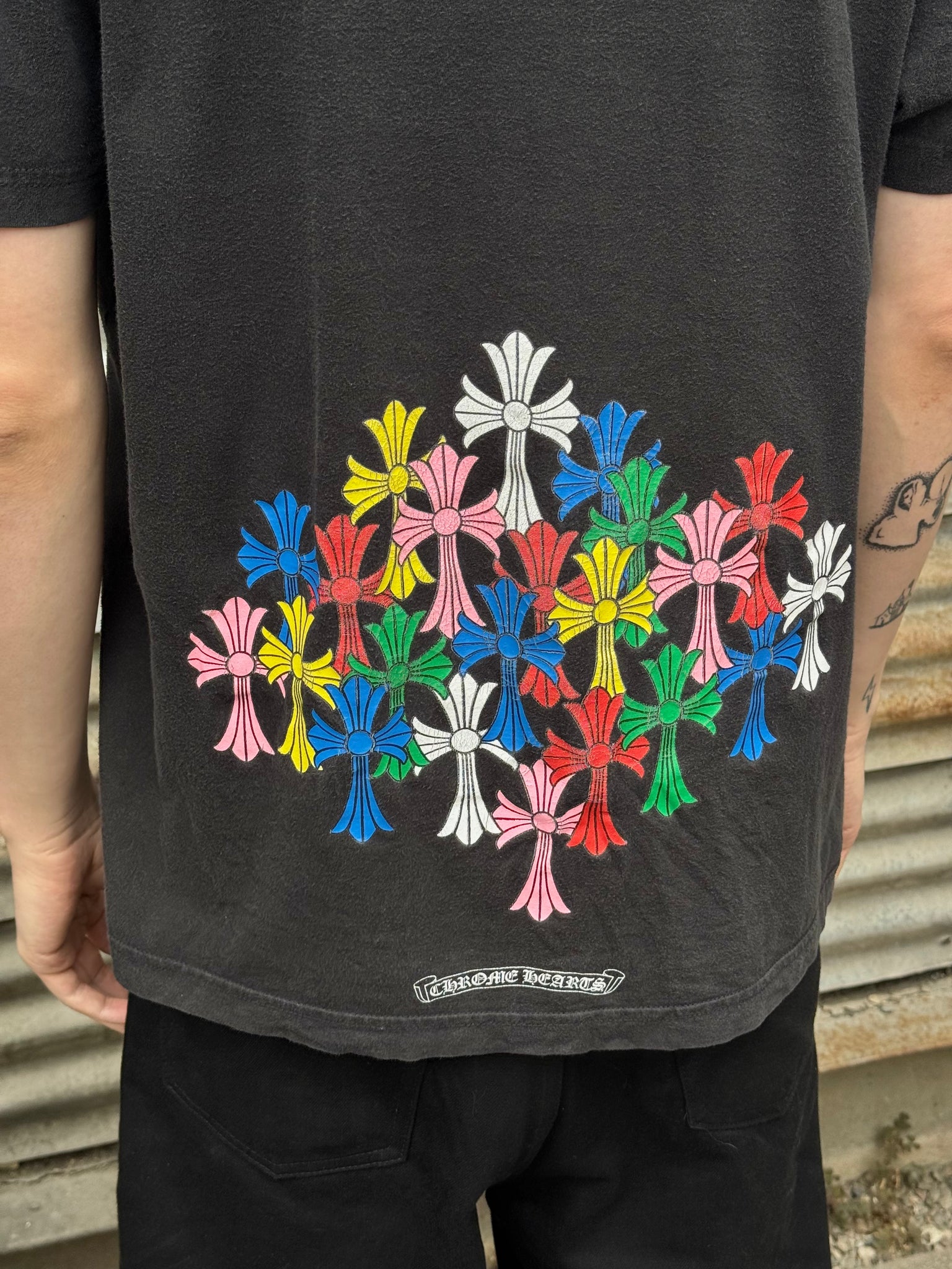 2000S CHROME HEARTS MULTI COLOR CROSS TEE
