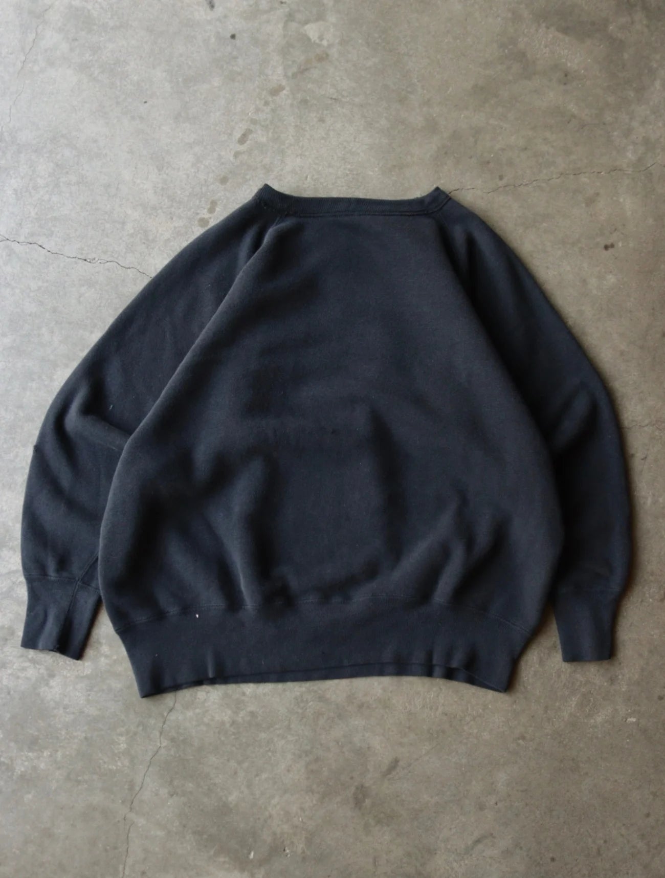 1950S BLACK SWEATSHIRT