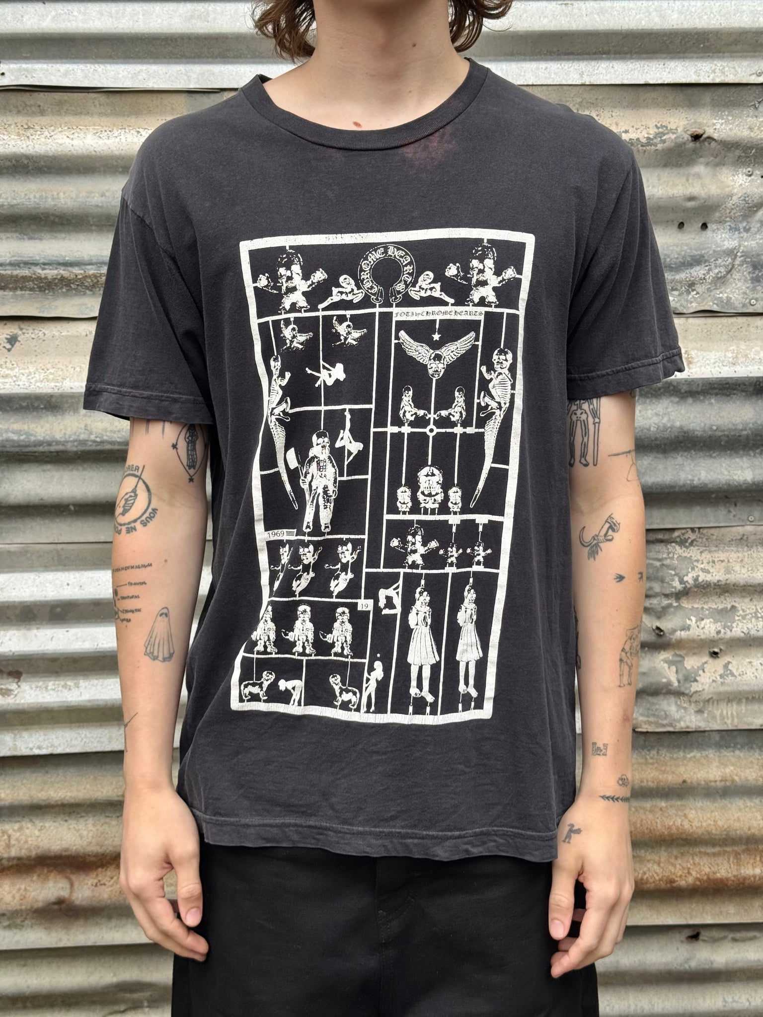 2000S CHROME HEARTS FADED FOTI TEE
