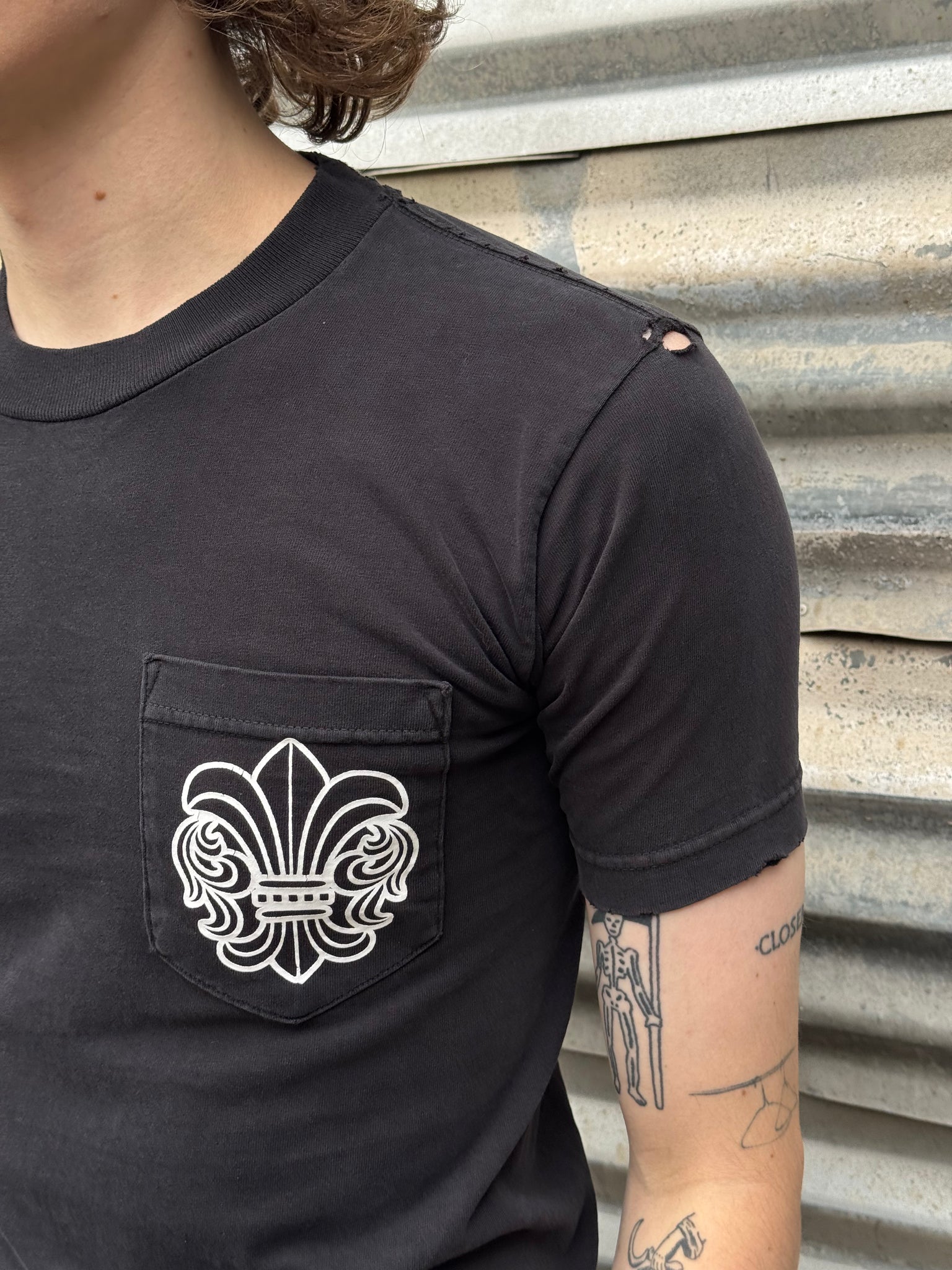 2000S CHROME HEARTS T BAR LE FLEUR TEE