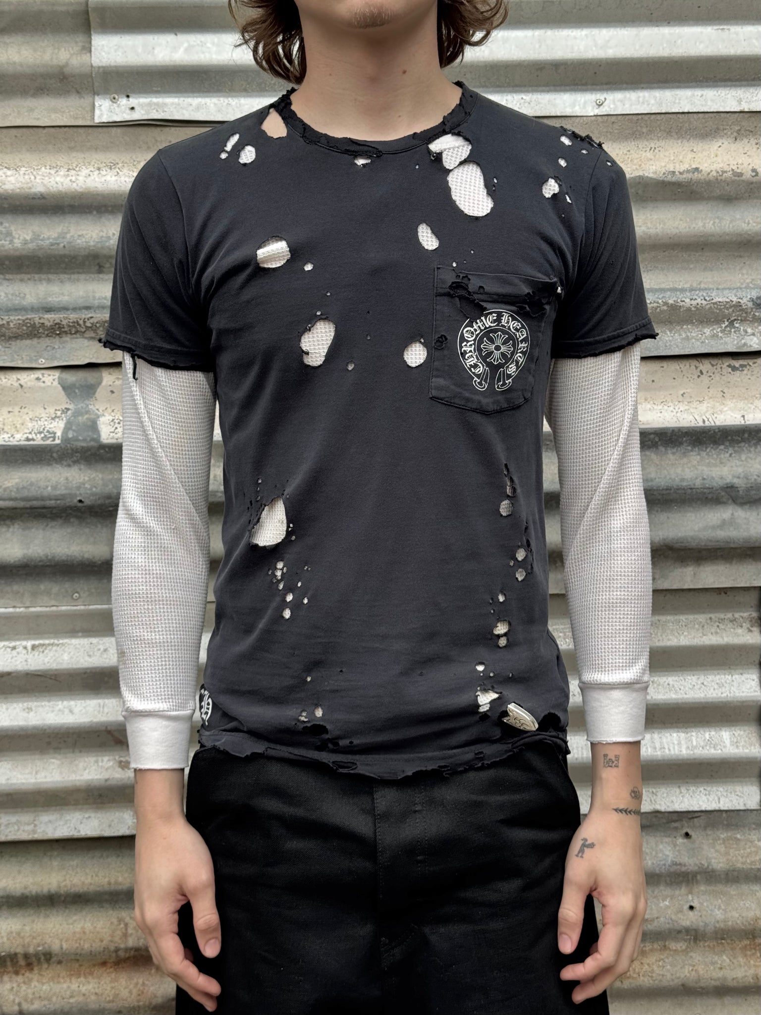 2000S CHROME HEARTS THRASHED HORSESHOE TEE + VINTAGE THERMAL