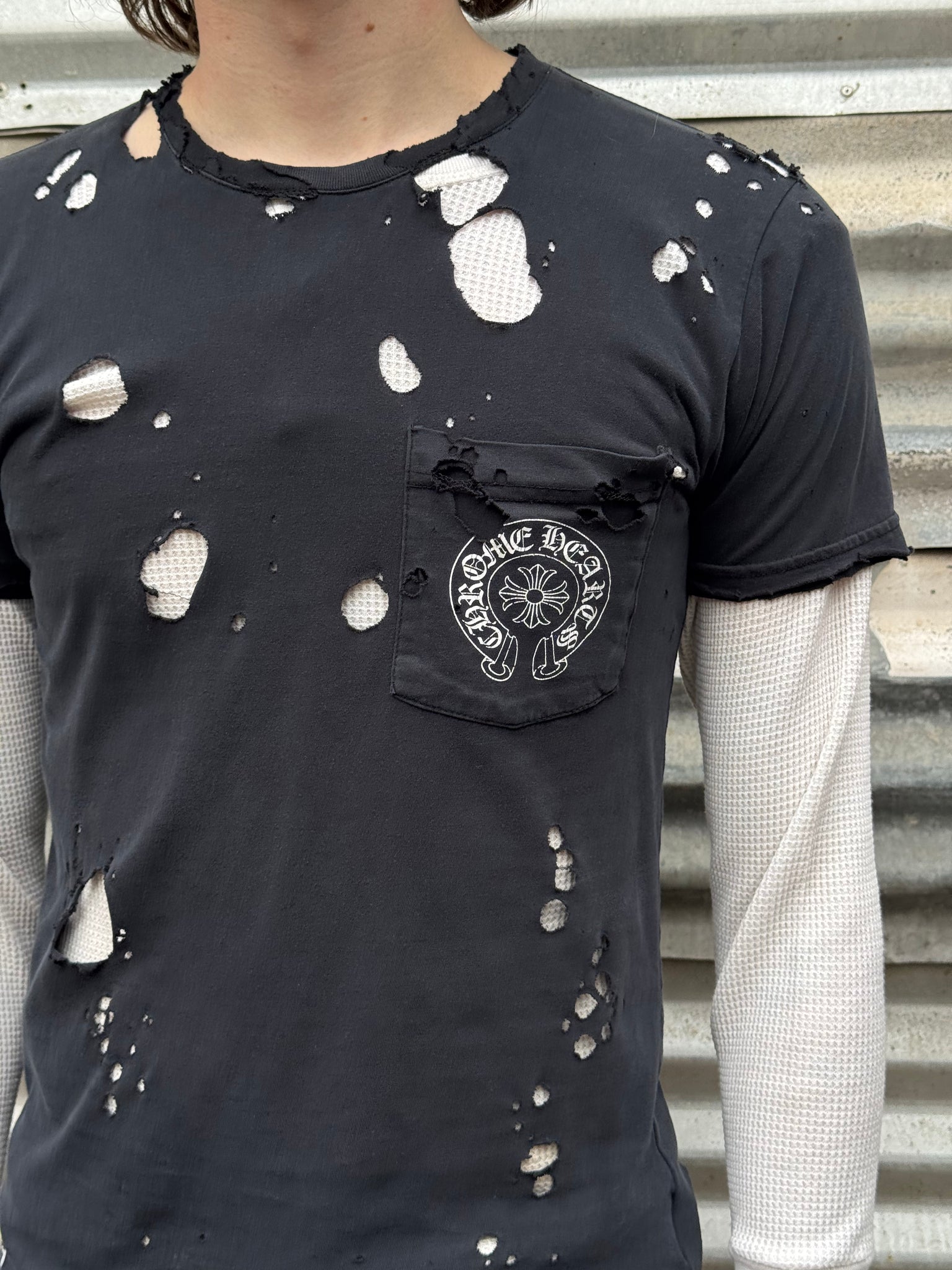 2000S CHROME HEARTS THRASHED HORSESHOE TEE + VINTAGE THERMAL