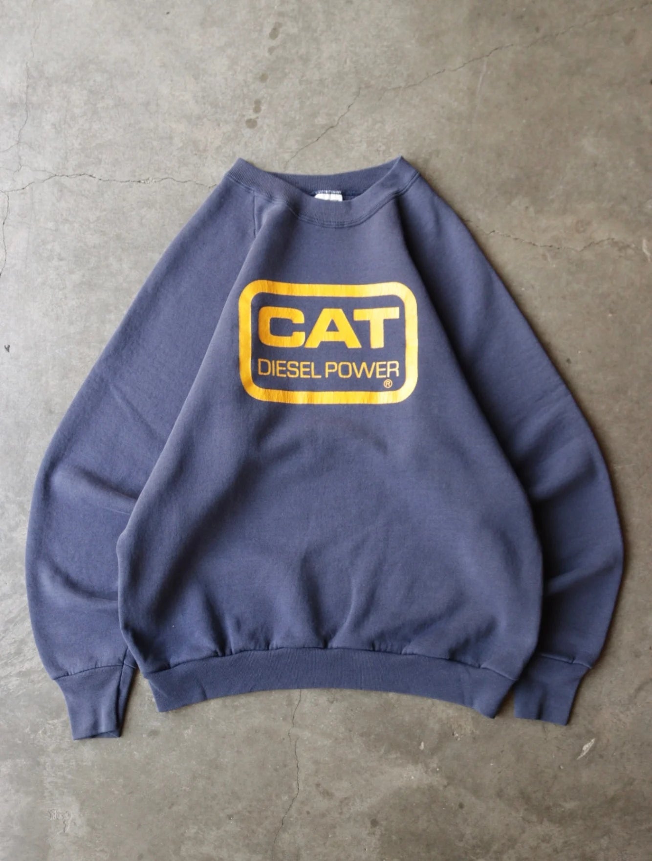 1990S CAT SWEATSHIRT