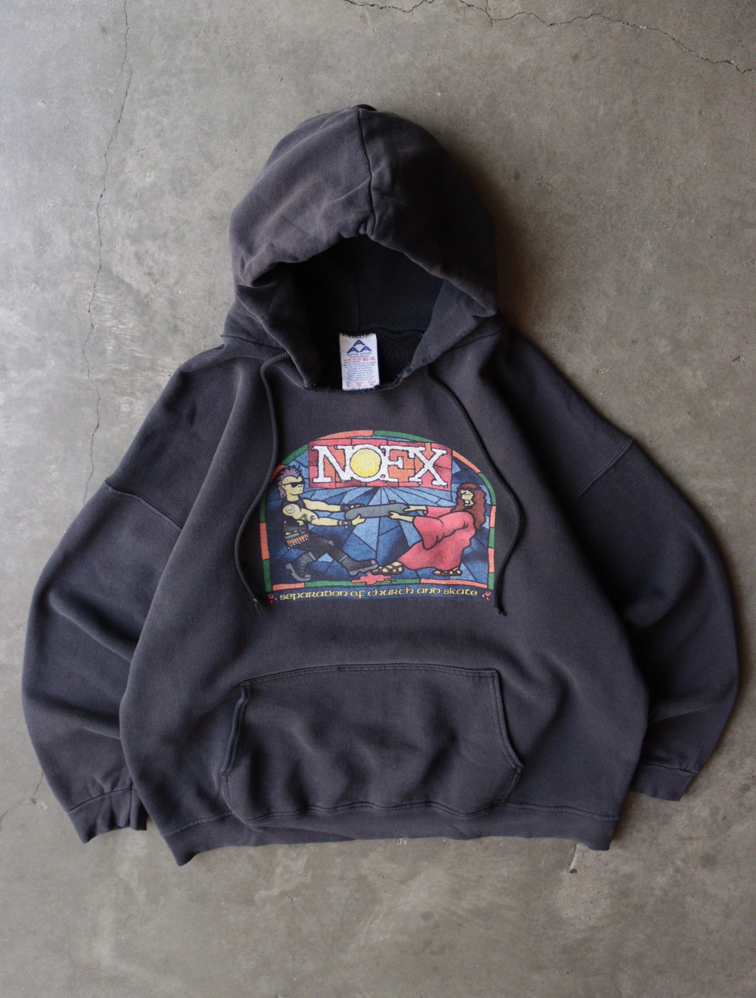 Sweatshirts – TWO FOLD