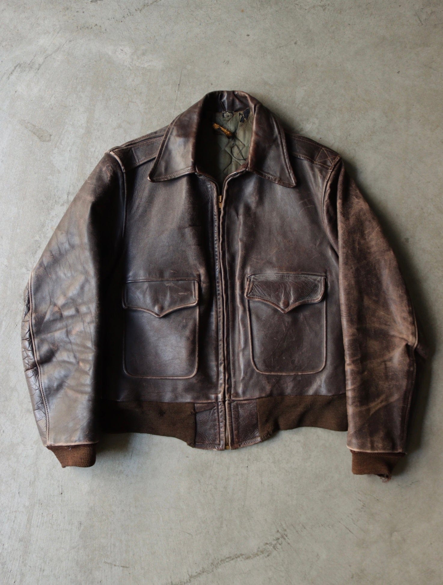 1940S FRONT QUARTER HORSEHIDE LEATHER JACKET - TWO FOLD