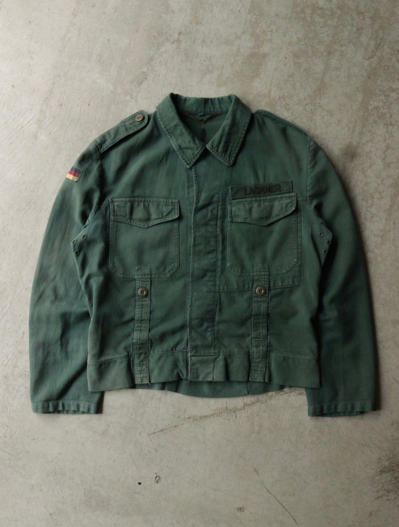 1980S OVERDYED GREEN GERMAN MILITARY JACKET - TWO FOLD
