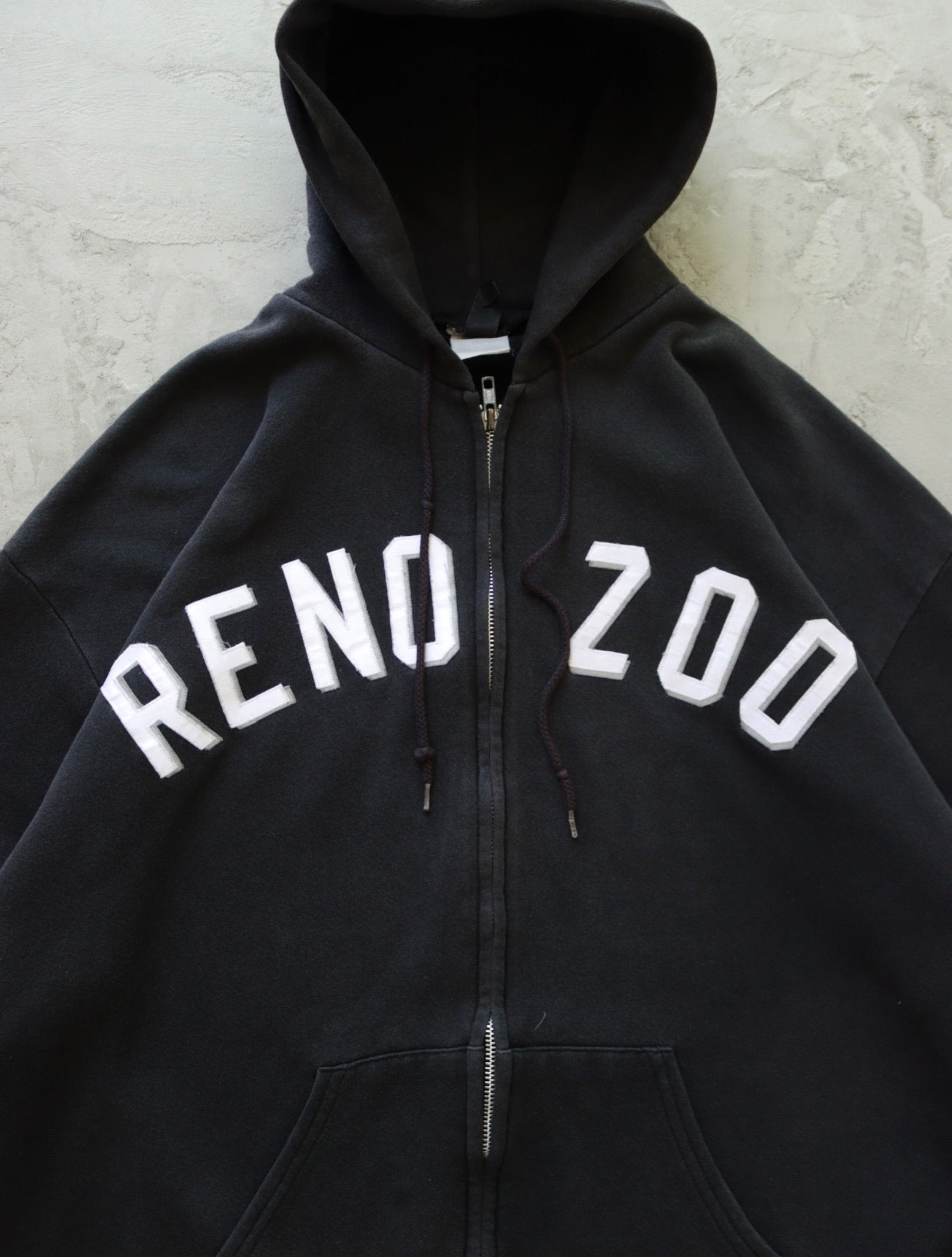 1990S RENO ZOO ZIP UP HOODED SWEATSHIRT - TWO FOLD