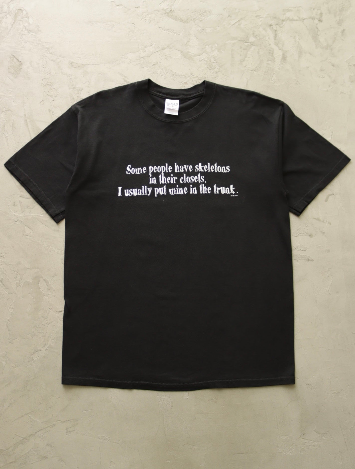 2000S SOME PEOPLE HAVE SKELETONS IN THEIR CLOSETS TEE - TWO FOLD