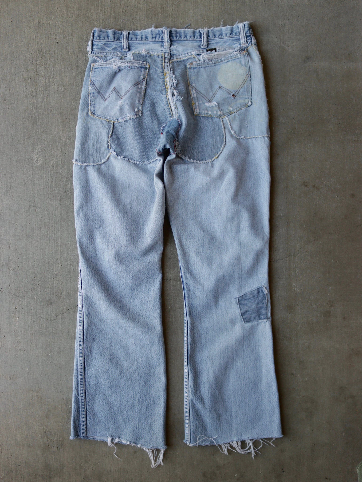 1970s Wrangler Frankenstein Patchwork Patchwork Denim Flare Pants - 30