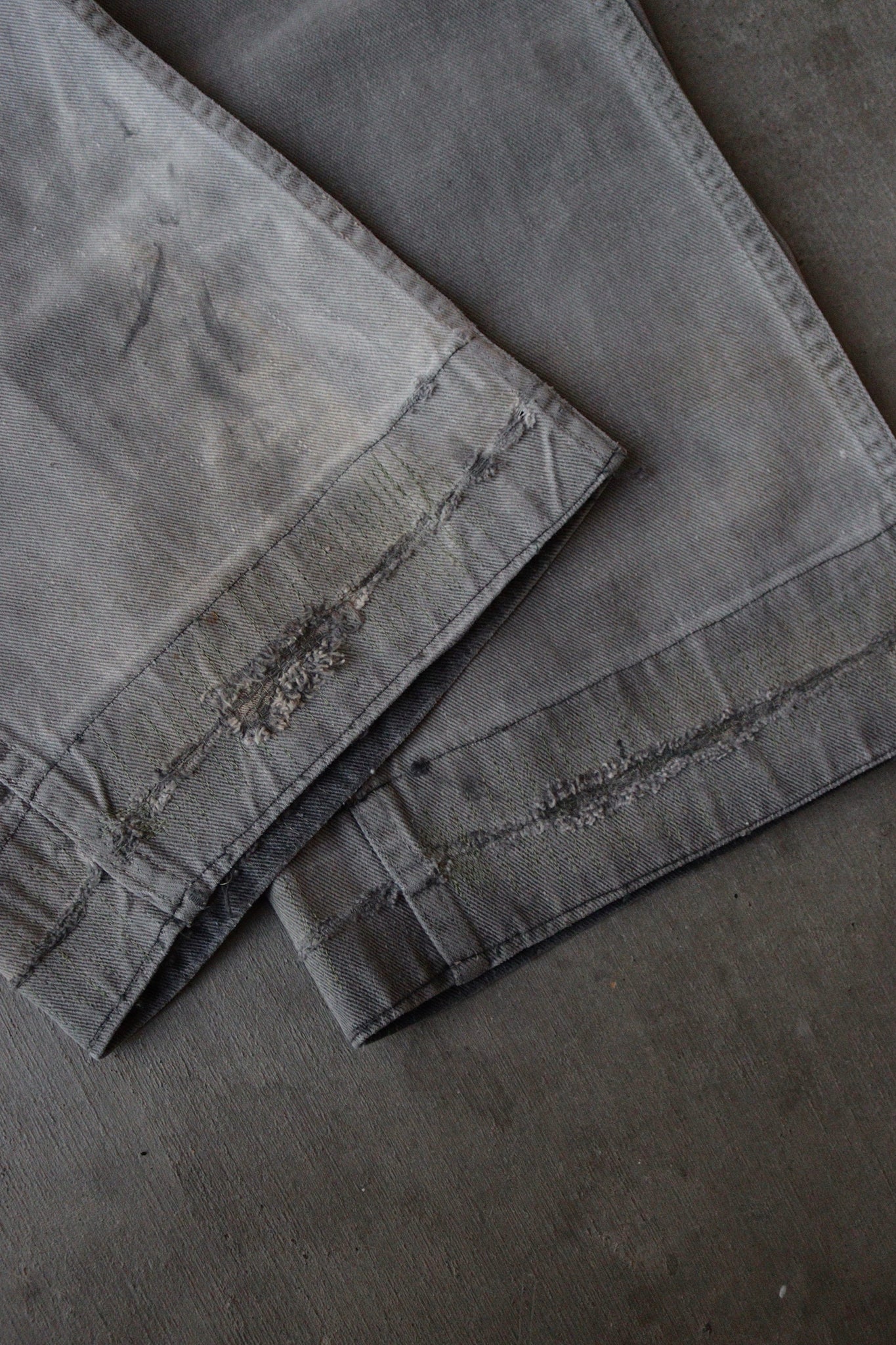 1940s Lee Can't Bust 'Em 'Friko Jeens' Faded & Repaired Work Pants - 32