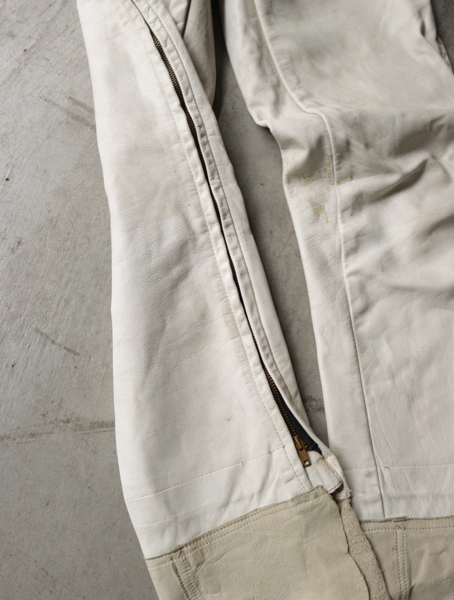 1940S TAUBERS WHITE LEATHER BIKER JACKET + PANTS