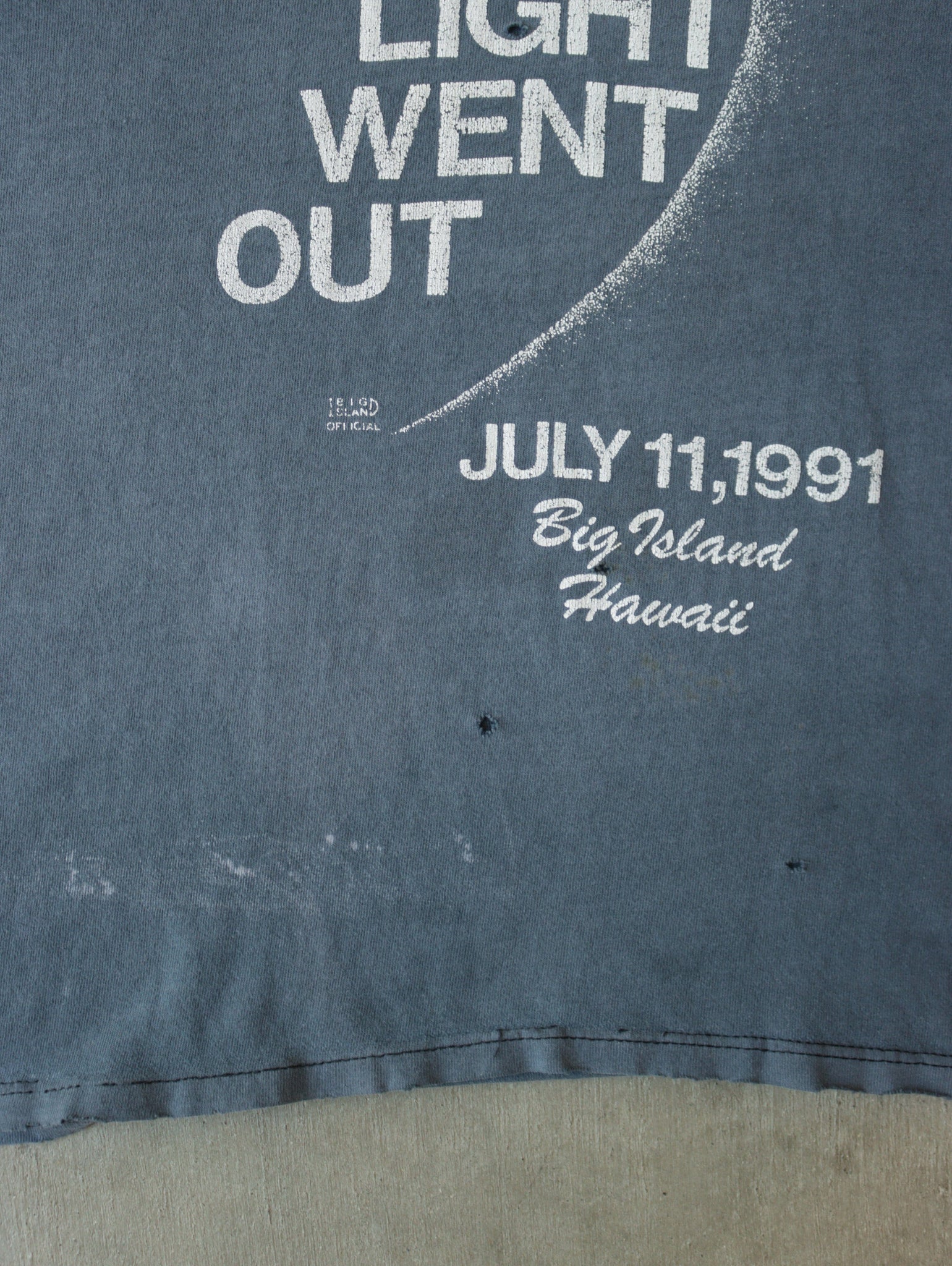 1991 THE DAY THE LIGHT WENT OUT FADED TEE - L