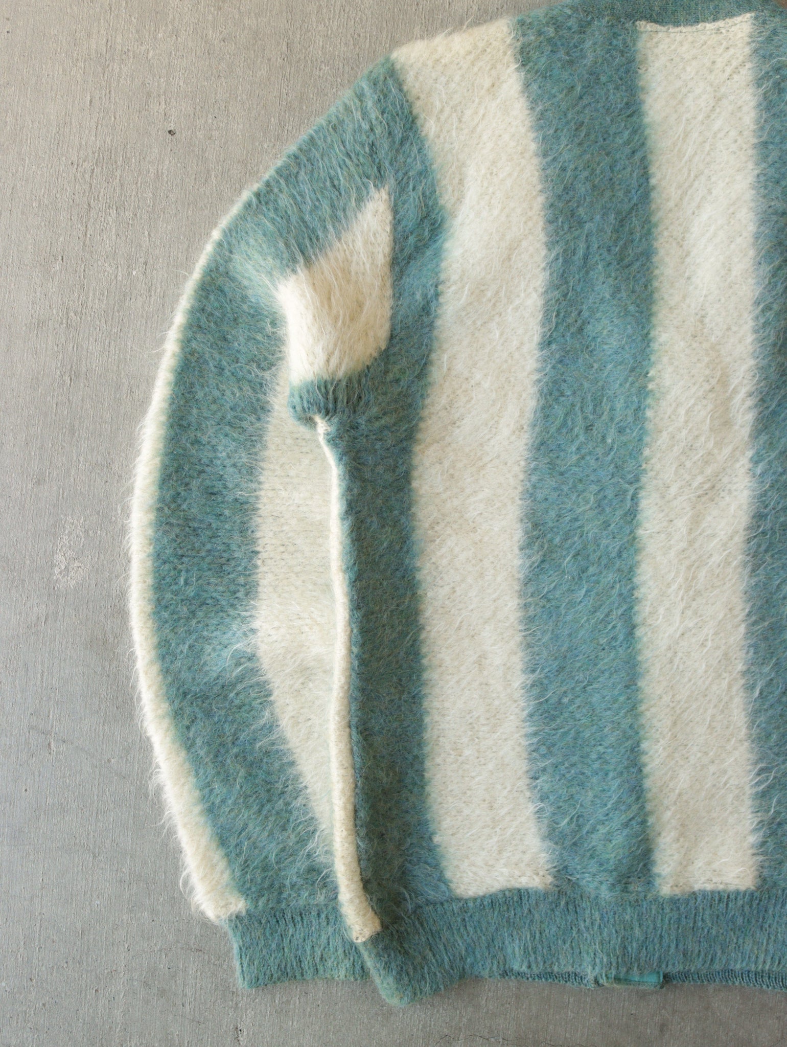 1960S MOHAIR CREAM BLUE STRIPE CARDIGAN - S